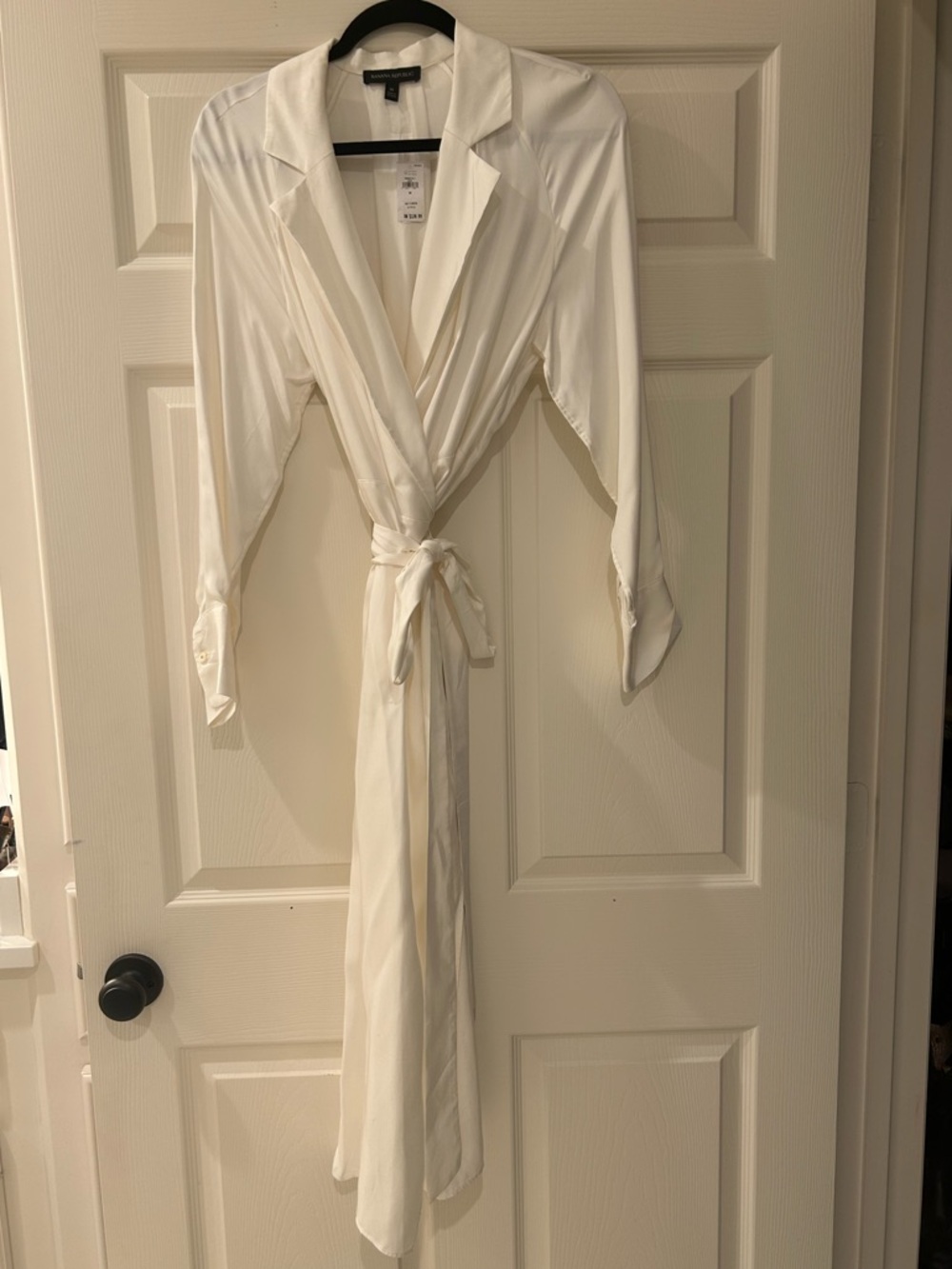 NWT Banana Republic Store (not outlet) Wrap Maxi Dress Safari Style, Size M